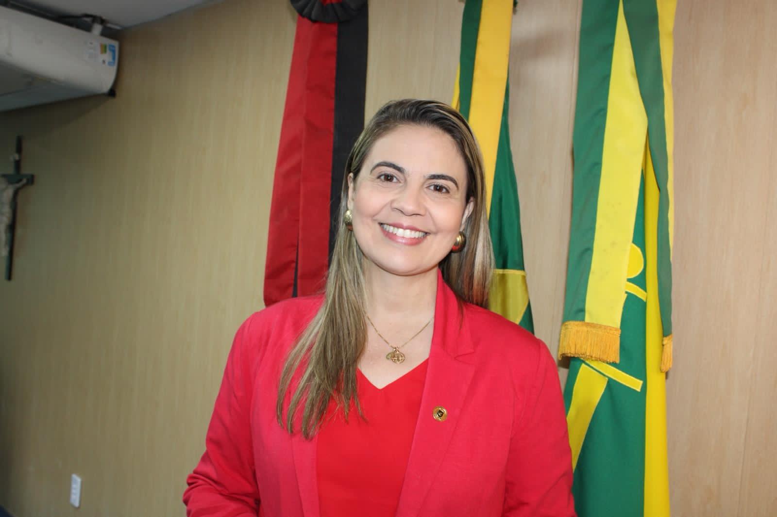 Vereadora Carol Gomes irá entregar Tìtulo de Cidadania Campinense ao Padre Chrystian Shankar na abertura do 28° Crescer