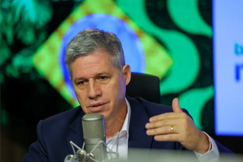 O casal Marinaldo e Aninha Cardoso foram a Brasília prestigiar Hugo Motta e Daniella Ribeiro