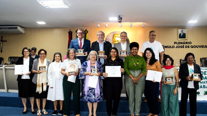 Nelson Gomes prestigia posse de Fábio Ramalho e destaca acerto do prefeito Bruno Cunha Lima