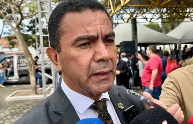 Reconhecimento nas ruas e no plenário: vereador Wellington Cobra homenageia agentes da STTP