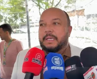 Presidente da Câmara Saulo Germano propõe política de proteção digital para crianças e adolescentes em Campina Grande