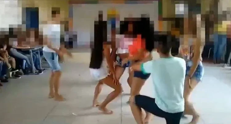 João Pessoa proibe danças e músicas com conteúdo sexualizado em escolas municipais João Pessoa proibe danças e músicas com conteúdo sexualizado em escolas municipais