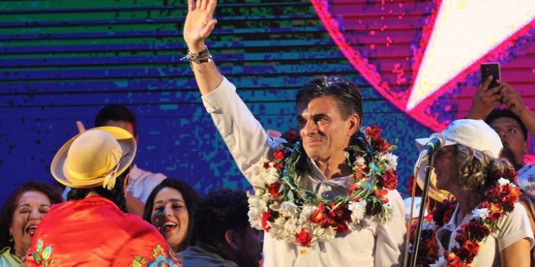 Rodrigo Paz vence eleição na Bolívia e encerra duas décadas de domínio da esquerda Rodrigo Paz vence eleição na Bolívia e encerra duas décadas de domínio da esquerda