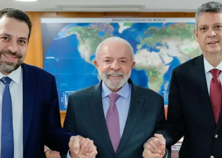 Guilherme Boulos assumirá Secretaria-Geral da Presidência Guilherme Boulos assumirá Secretaria-Geral da Presidência