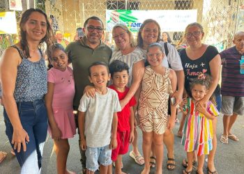 Ao promover 13ª Festa das Crianças no bairro onde nasceu, vereador se emociona e relembrada infância difícil
