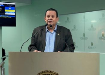 Projeto de lei de Olimpio fixa prazo para nomeação oficial de ruas projetadas em Campina Grande