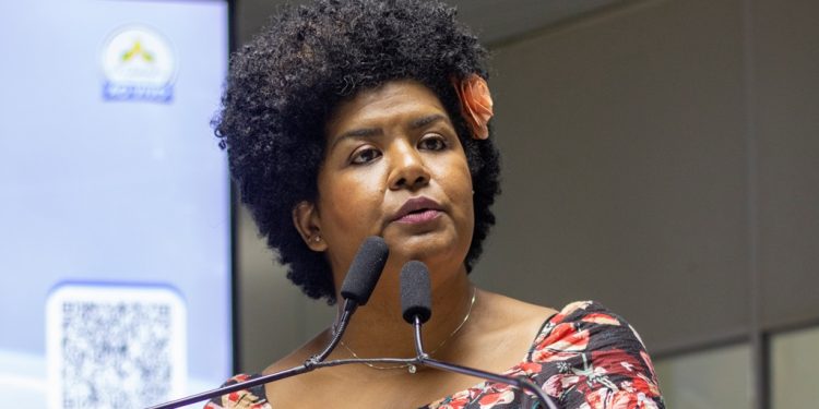 Jô Oliveira diz que fiscalizar a crise da saúde é dever dos 23 vereadores de Campina Jô Oliveira diz que fiscalizar a crise da saúde é dever dos 23 vereadores de Campina