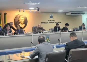 Vereadores de Campina Grande aprovam suplementação orçamentária de R$ 95 milhões
