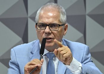 Investigações apontam que ex-presidente do INSS recebia R$ 250 mil mensais no esquema de desvios de pensões