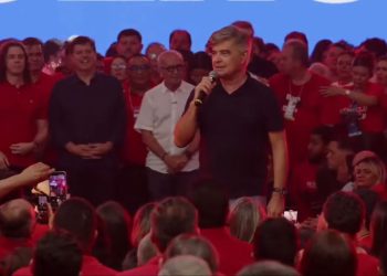 Wellington Roberto anuncia apoio à reeleição de Veneziano e voto em Cícero para governador, em 2026