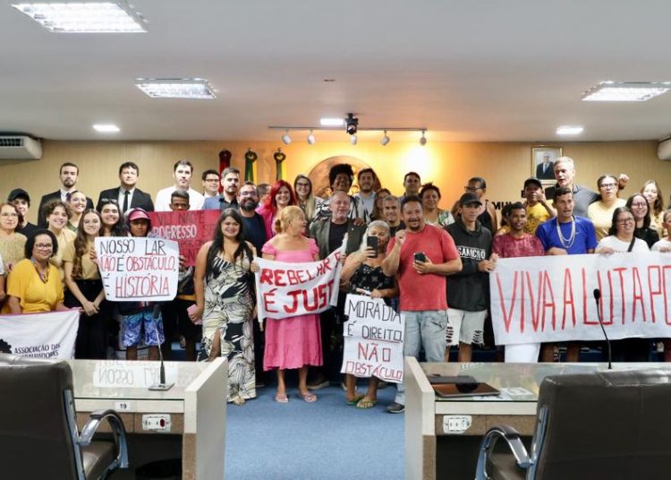 Audiência Pública proposta por Jô Oliveira debate impactos do VLT em Campina Grande e reforça necessidade de garantir direitos das famílias atingidas