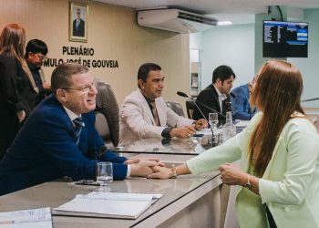 Aninha denuncia que Prefeitura de CG vive de suplementações