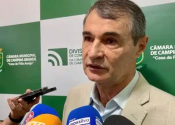 Romero ressalta desafio da saúde e diz que Bruno está se esforçando para resolver