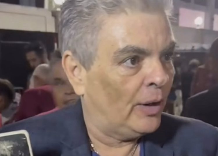 Ronaldo Cunha Lima Filho crava Pedro no projeto de Cícero: “Só não sei se vai ser vice” Ronaldo Cunha Lima Filho crava Pedro no projeto de Cícero: “Só não sei se vai ser vice”
