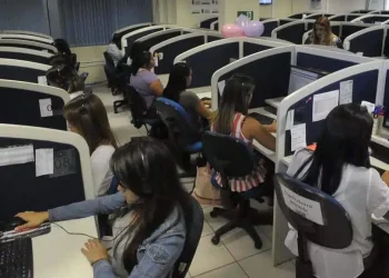 Empresas de telemarketing serão identificadas em ligações a partir deste mês