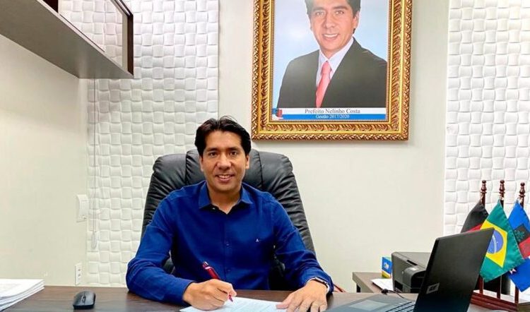 TCE-PB: Ex-prefeito de Cacimba de Dentro deve pagar R$ 255 mil por esquema com servidores fantasmas
