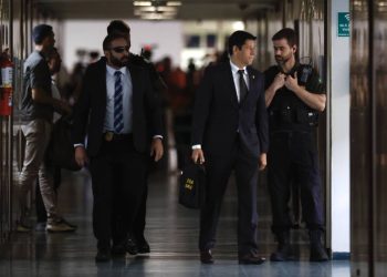 Investigações da PF irritam centrão e escalam tensão entre Congresso, Planalto e STF