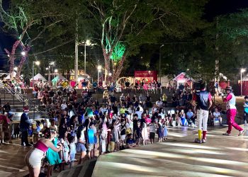 Natal Iluminado reúne o maior público da edição na celebração da Data Magna do Natal em Campina Grande