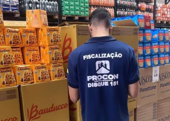 Procon de Campina Grande aponta variação de até 287% nos preços da ceia de Natal