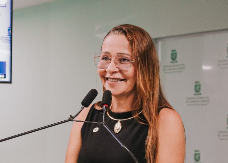Vereadora Aninha Cardoso aproveita recesso legislativo para visitar comunidades e fiscalizar ações da gestão em Campina Grande Vereadora Aninha Cardoso aproveita recesso legislativo para visitar comunidades e fiscalizar ações da gestão em Campina Grande