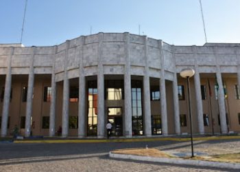 Justiça atende procuradoria e impede bloqueio de recursos federais para Campina Grande em 2026