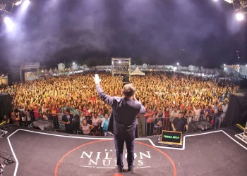 Noite católica em Lagoa Seca. Padre Nilson se apresenta hoje na Festa do Artesanato