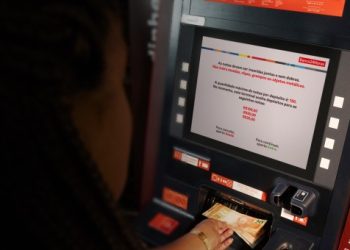 Servidores municipais de Campina Grande recebem o 13º salário