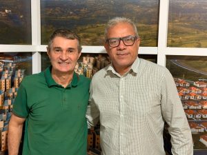 Presidente da Câmara de Areial, Ronaldo de Souza, mantém audiência com o deputado federal Romero Rodrigues Presidente da Câmara de Areial, Ronaldo de Souza, mantém audiência com o deputado federal Romero Rodrigues