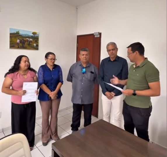Prefeitura de Areial recebe documentação para viabilizar moradias do Minha Casa, Minha Vida Rural Prefeitura de Areial recebe documentação para viabilizar moradias do Minha Casa, Minha Vida Rural