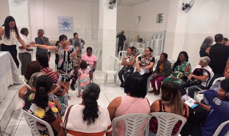 UCES promove palestra sobre Plantio Orientado de árvores com beneficiários dos projetos habitacionais