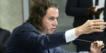 Veneziano deve receber apoio de mais um vereador da oposição em Campina Grande