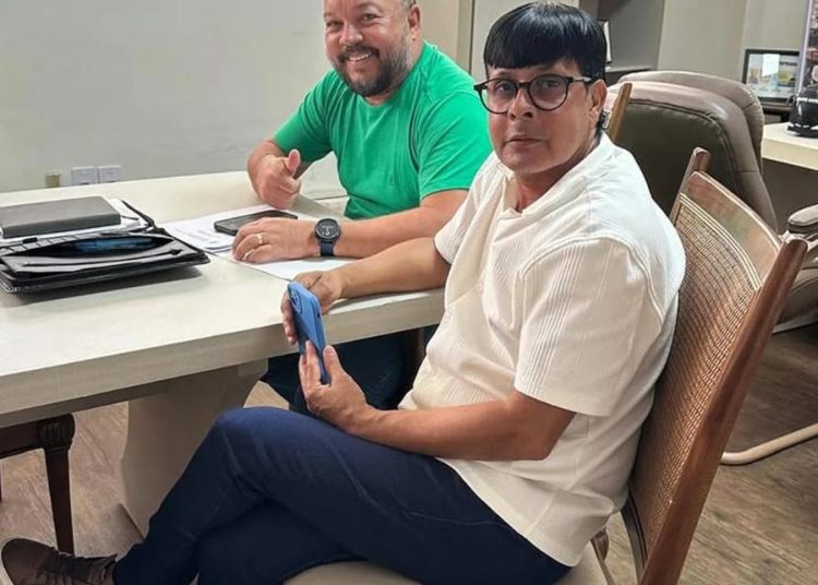 Rostand Paraíba e Saulo Germano alinham ações para início das sessões ordinárias da CMCG Rostand Paraíba e Saulo Germano alinham ações para início das sessões ordinárias da CMCG