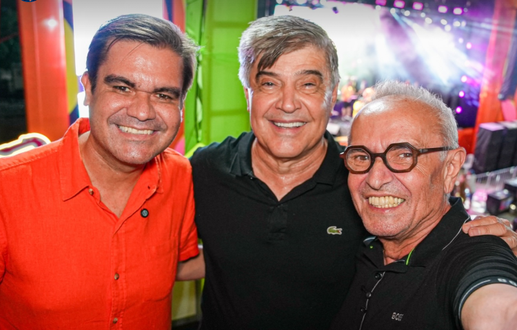 Cícero Lucena intensifica agenda no Sertão durante o Carnaval e volta a aparecer ao lado de Wellington Roberto Cícero Lucena intensifica agenda no Sertão durante o Carnaval e volta a aparecer ao lado de Wellington Roberto