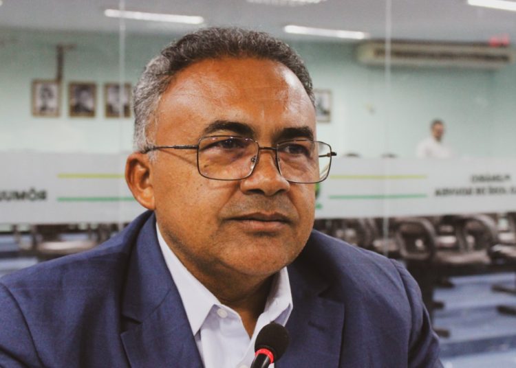 Vereador Severino da Prestação vai a Brasília em busca de recursos para conclusão do Canal de Bodocongó