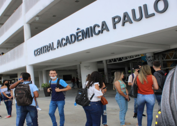 Paraíba lança edital com bolsas estudantis de R0; saiba como se inscrever