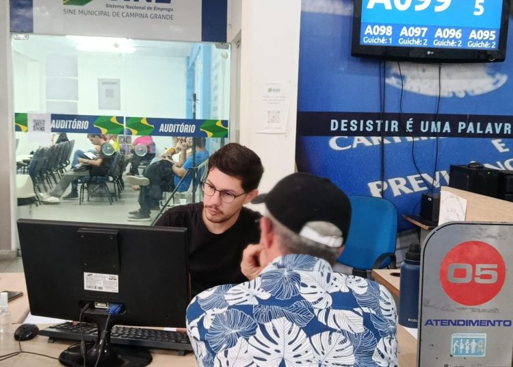 Campina Grande inicia Março com 530 vagas de emprego, conforme sistema de cadastro do Sine Municipal Campina Grande inicia Março com 530 vagas de emprego, conforme sistema de cadastro do Sine Municipal