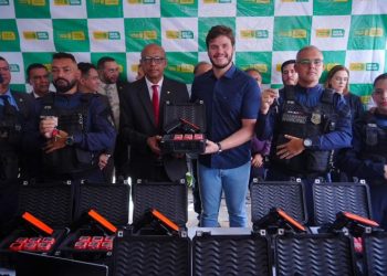 Guarda Civil Municipal de Campina Grande recebe equipamentos em cerimônia realizada na manhã desta terça-feira