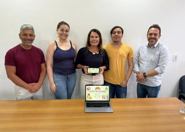 Fabiana Gomes destaca inovação na SECTI com desenvolvimento do jogo educativo “Cores de Campina” Fabiana Gomes destaca inovação na SECTI com desenvolvimento do jogo educativo “Cores de Campina”