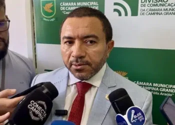 Alexandre discorda de cobrança a aliados de Cícero por entrega de cargos na PMCG