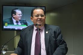 Vereador propõe projeto para proteger motoboys em entregas em condomínios