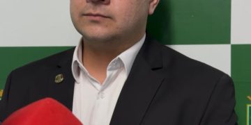 Plínio Gomes propõe política de prioridade da família e proteção de crianças e adolescentes nas escolas de Campina Grande