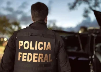 PF apura irregularidades em licitação para compra de móveis escolares em cidade da Paraíba