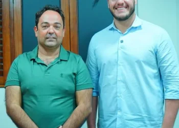 Secretário Anuncia que vai deixar o governo Bruno