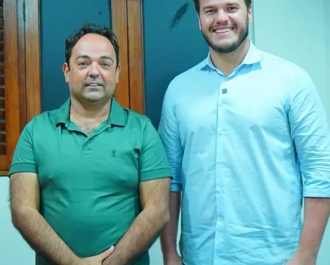 Secretário Anuncia que vai deixar o governo Bruno