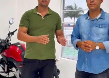 Prefeitura de Areial entrega novas motos para reforçar atuação de agentes de saúde e endemias