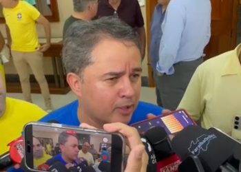 Efraim rebate fake news e garante validade de cartas de anuência para vereadores em ato de filiação do PL em Campina Grande