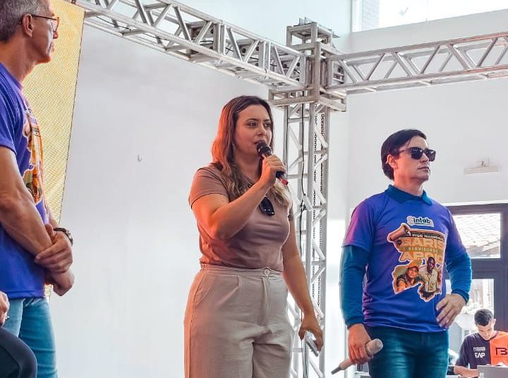 Waléria Assunção defende Piso dos Garis e dos Servidores de Apoio durante encontro em Campina Grande