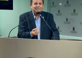 Projeto de Olimpio proíbe exigência de entrega de delivery na porta de apartamentos e casas de condomínios