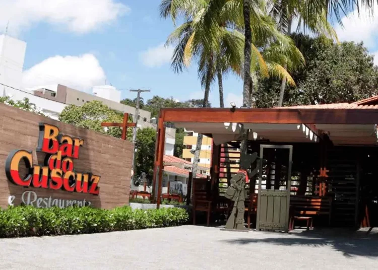 Juiz recebe denúncia e torna Bar do Cuscuz e proprietário réus por crime ambiental Juiz recebe denúncia e torna Bar do Cuscuz e proprietário réus por crime ambiental