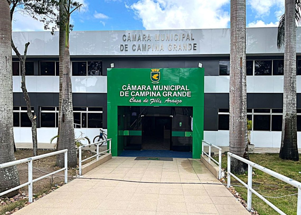 Bancadas discutem aumento das taxas de cartório e impacto no setor da construção civil